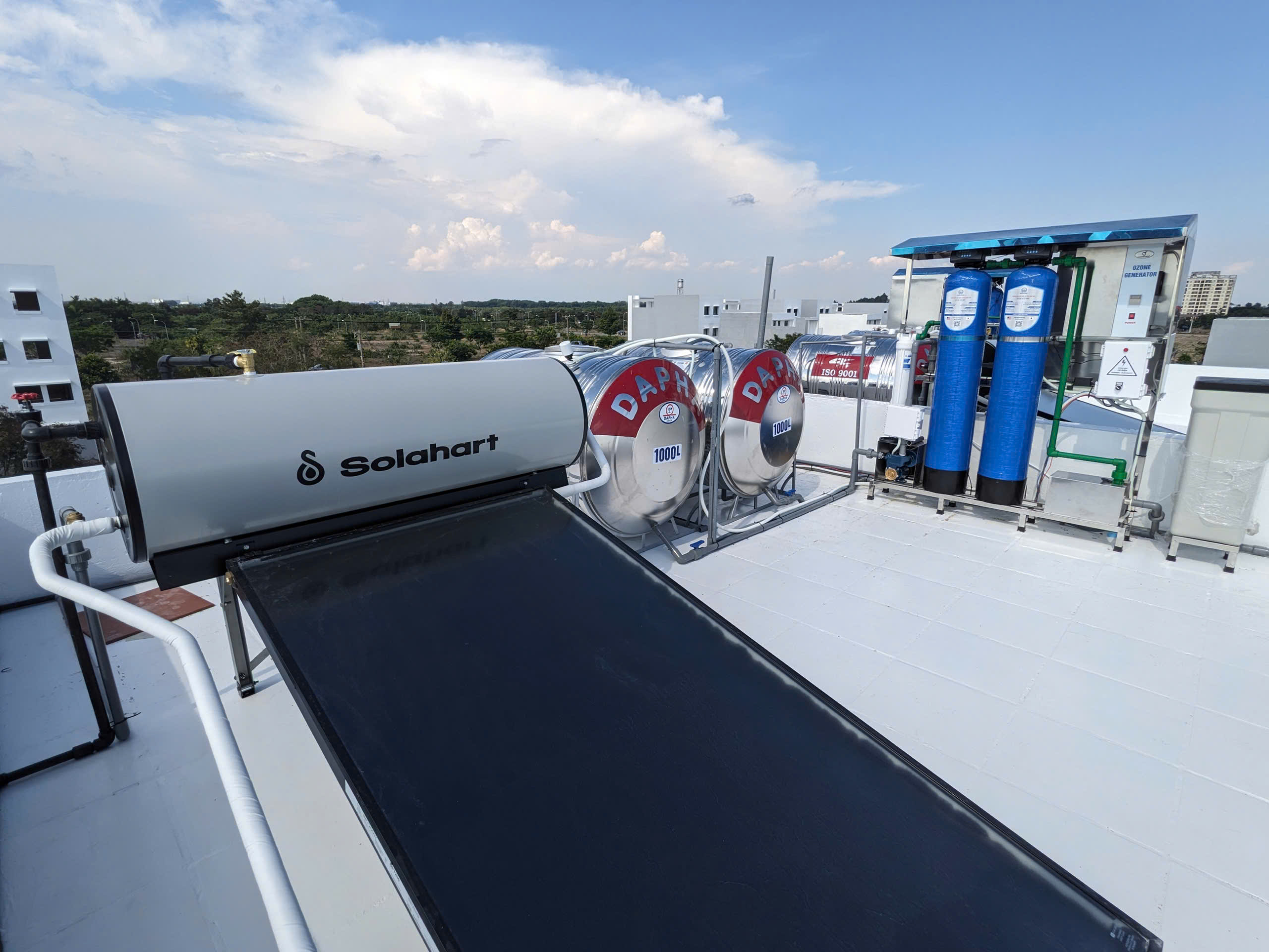 Máy nước nóng năng lượng mặt trời Solahart 150L