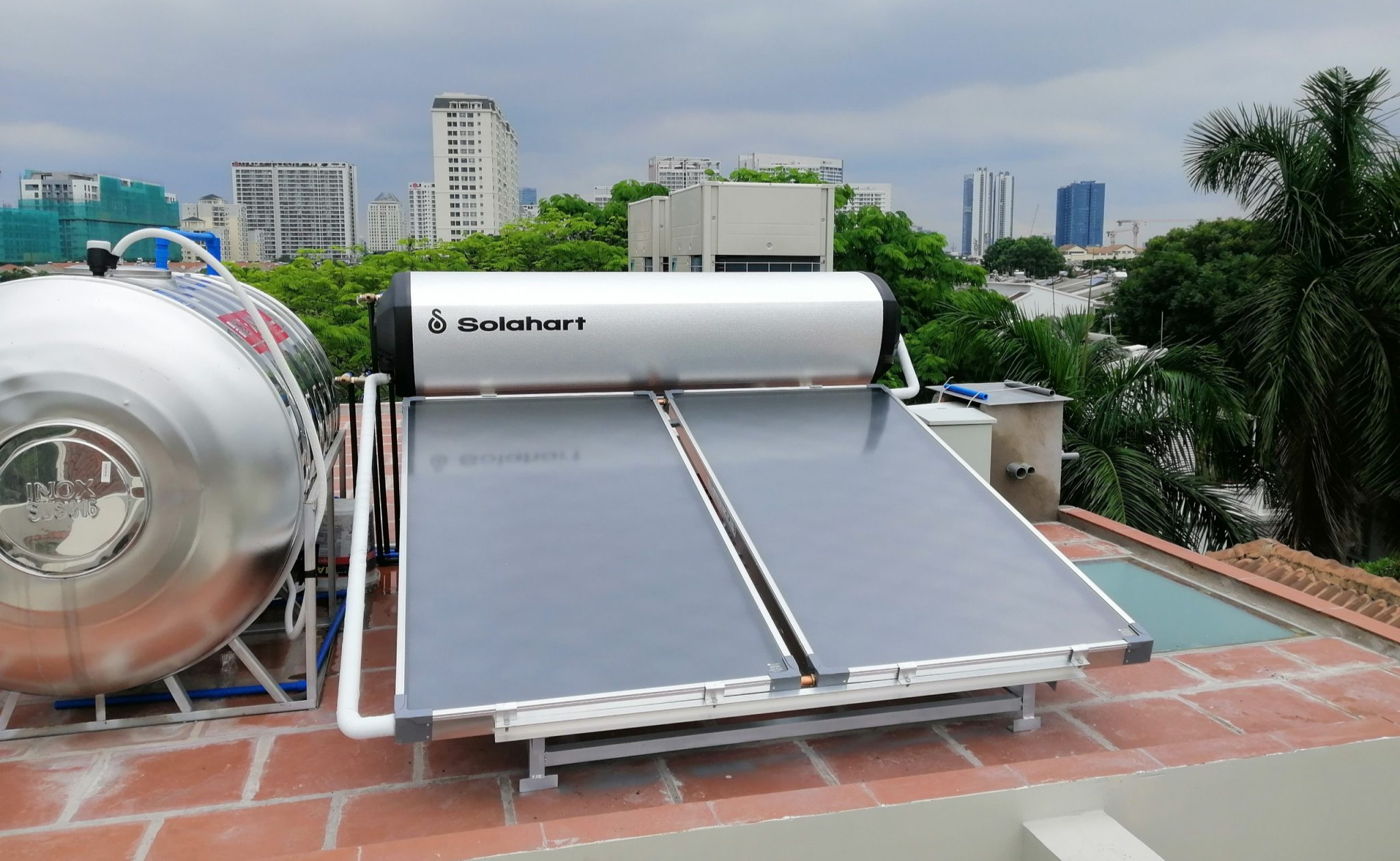 Máy nước nóng năng lượng mặt trời Solahart 300L